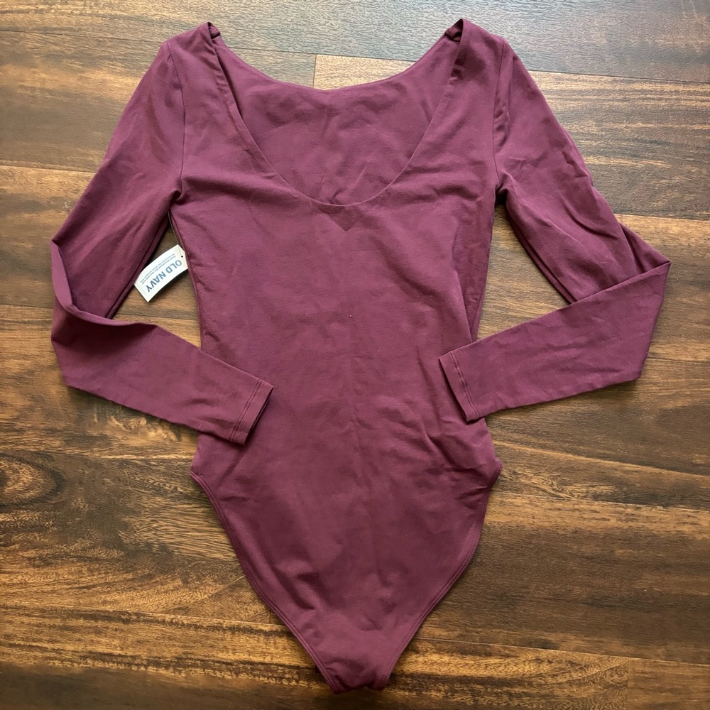 Old Navy burgundy Long Sleeve Bodysuit size Xs nwt